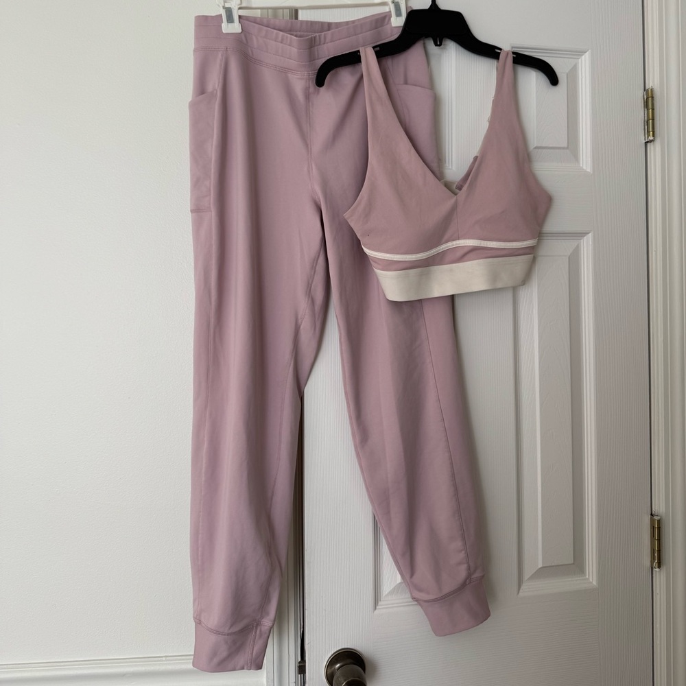 Fabletics jogger set